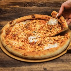 4 Sajtos Pizza - 28 cm