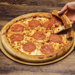 Csibész Pizza - 28 cm